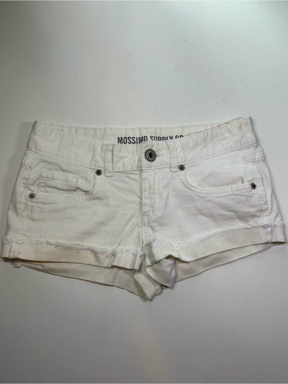 Mossimo Women's 5 Fit 6 White Denim Cotton Short Shorts 2012 Target